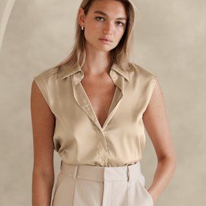 Banana Republic Collared Blouse (sleeveless, oyster pearl, xs)